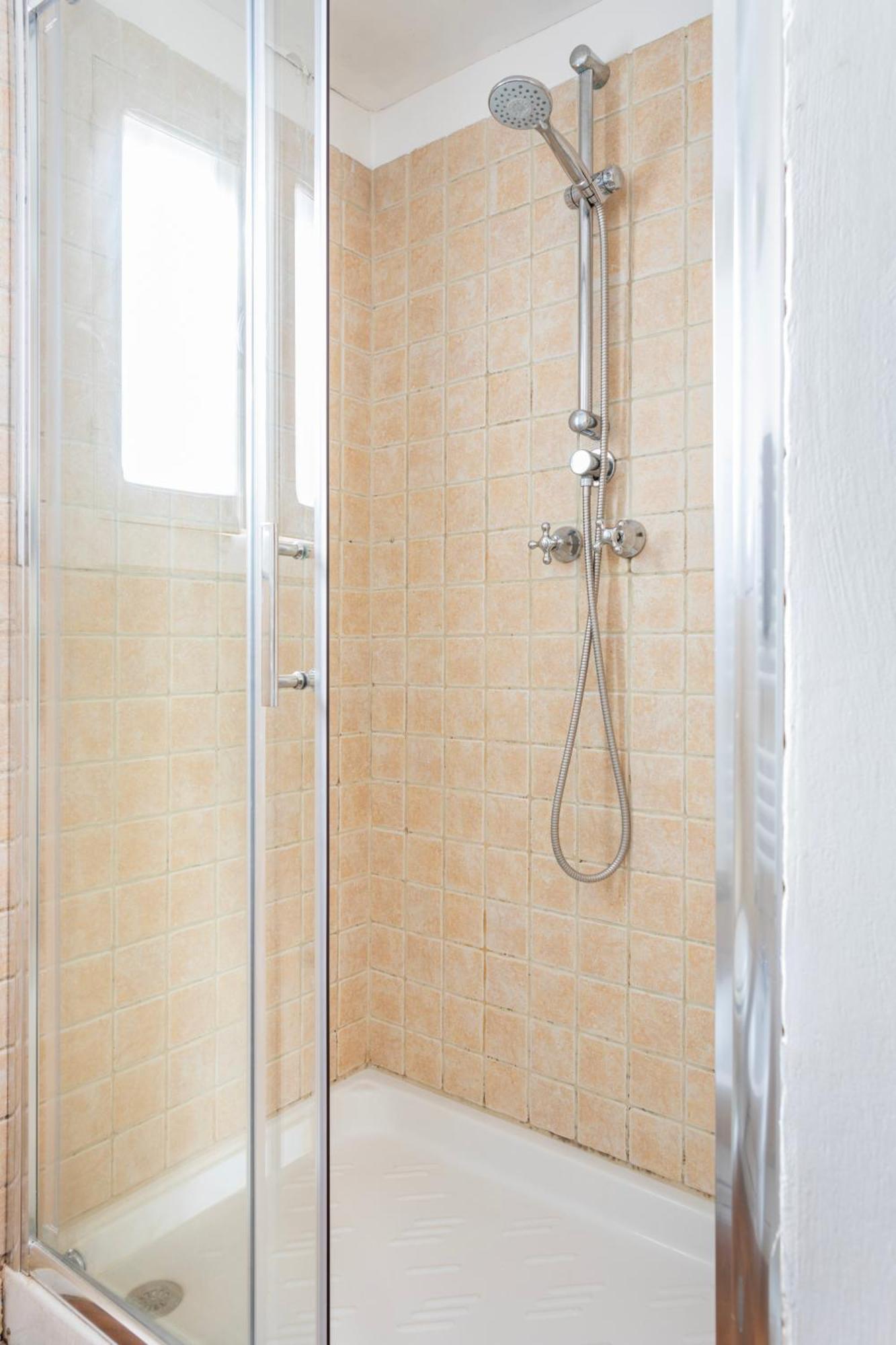 Bari Landlord 71 - Central Rooms Екстер'єр фото